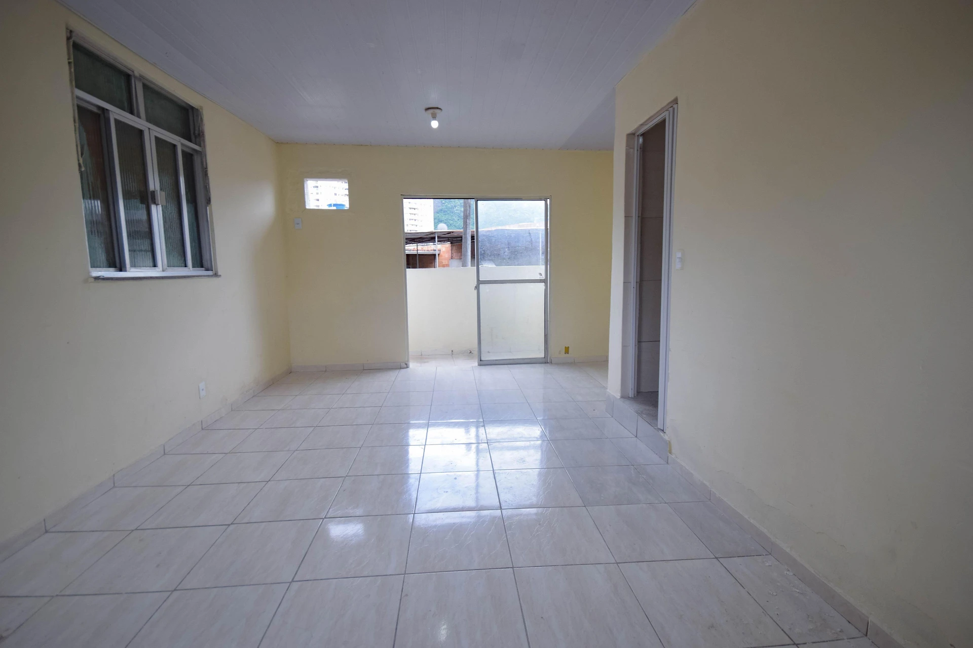 Unfurnished studio with 1 bedroom, balcony and 1 bath — photo 8