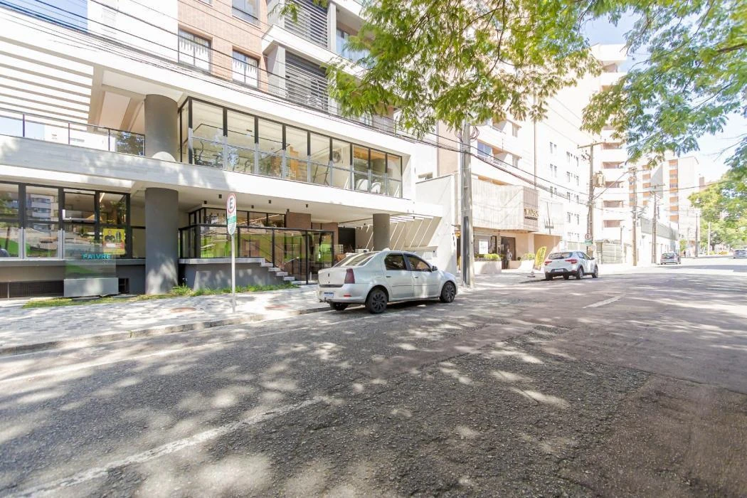 Apartamento mobiliado, 27 m², com janelas do piso ao teto — photo 38