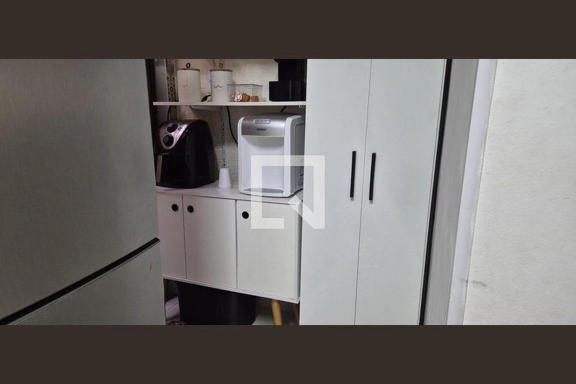 Furnished studio, 30 m², with a washing machine — photo 15
