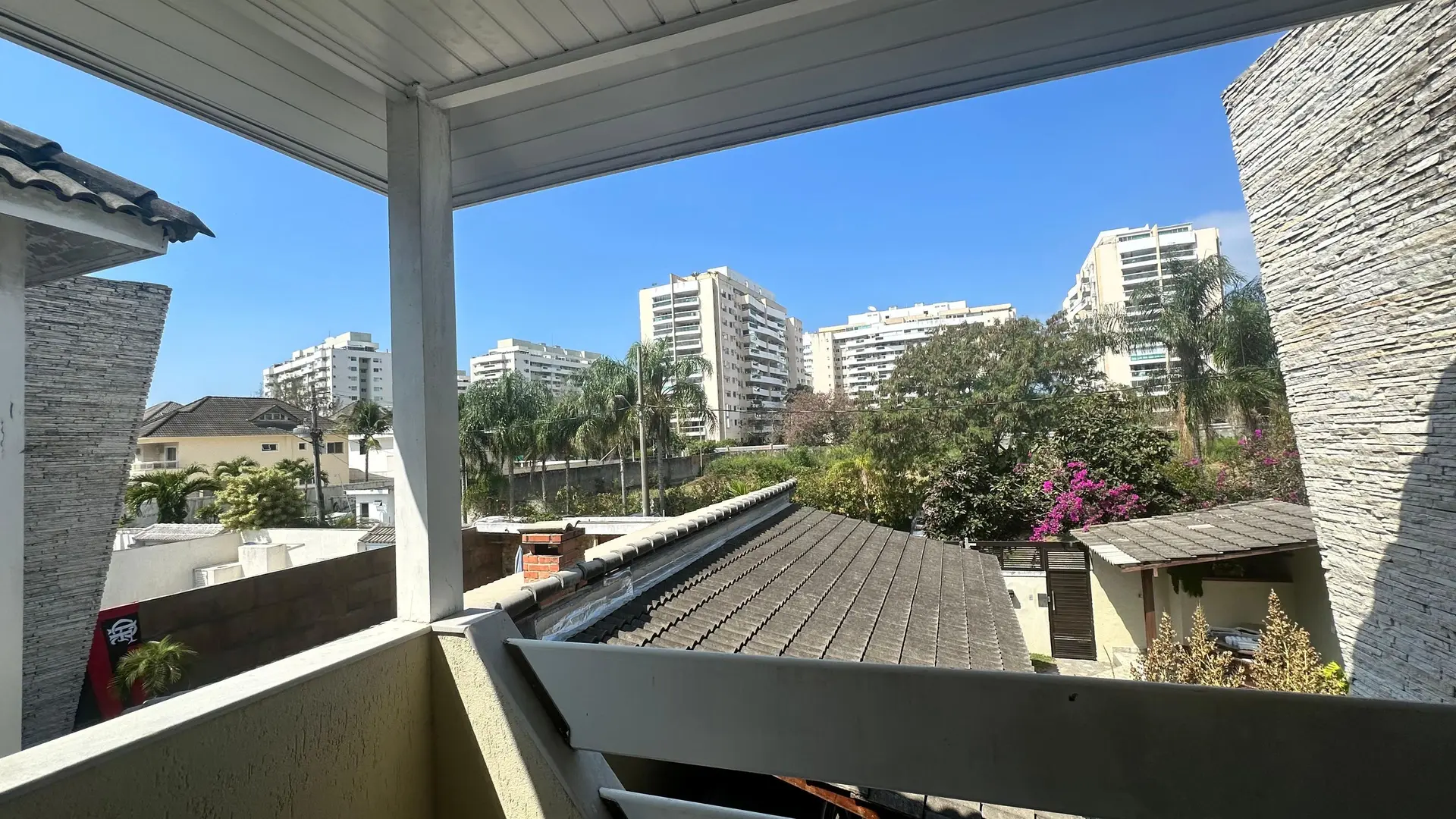 Casa mobiliada em condomínio com 5 quartos e quintal — photo 57