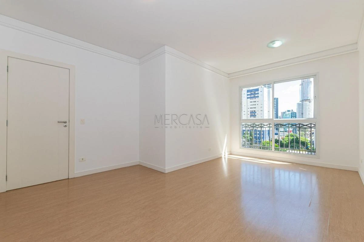 Washing machine in a 3-bedroom apartment, 84 m²
