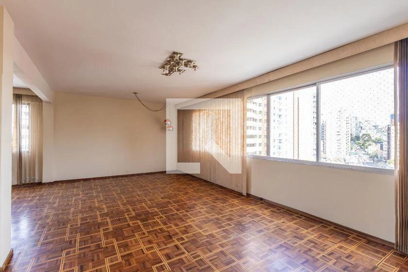 Apartment, 283 m², with a walk-in closet