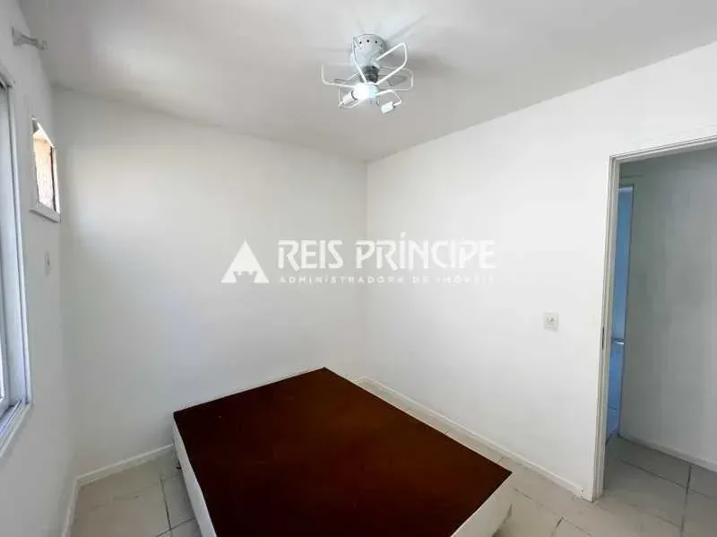 Apartamento com 2 quartos e cozinha separada — photo 9