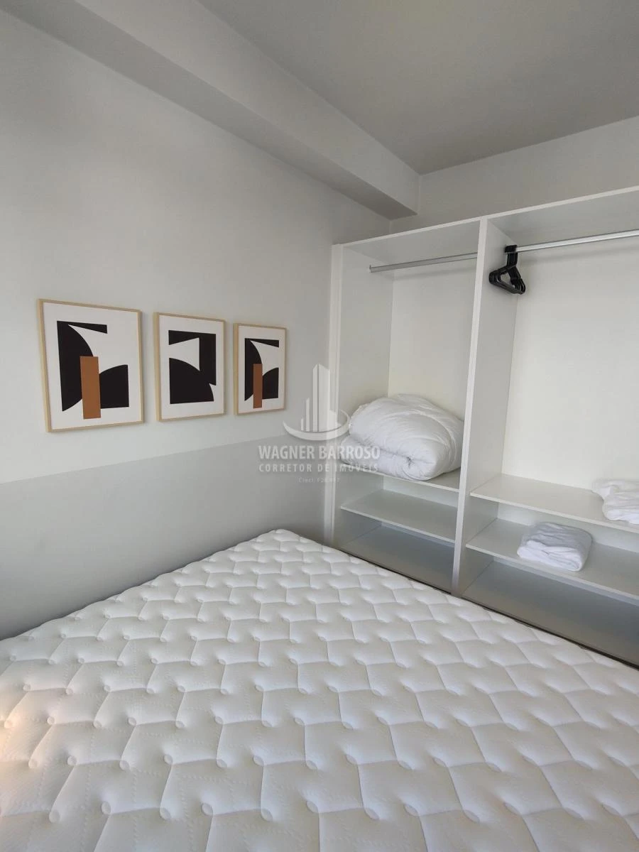 Furnished 1-bedroom apartment with a balcony — photo 32