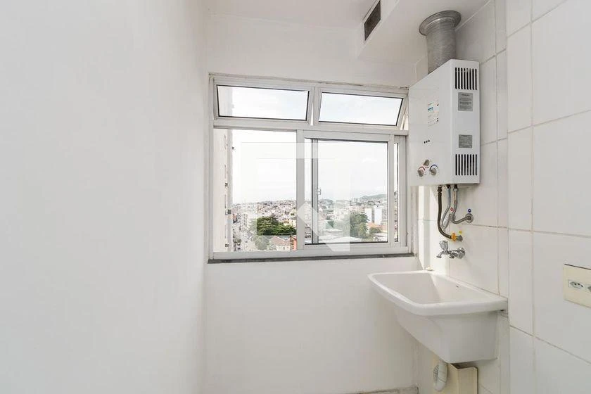 2-bedroom apartment in a building with a sauna — photo 37