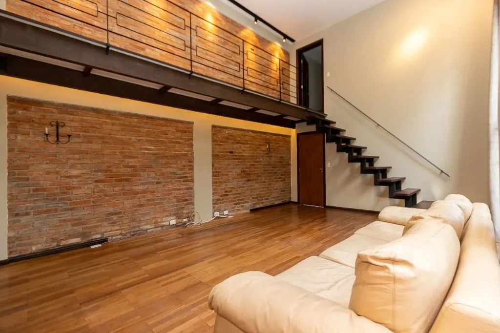 Casa industrial sin amueblar con 3 dormitorios y 890 m² — photo 24