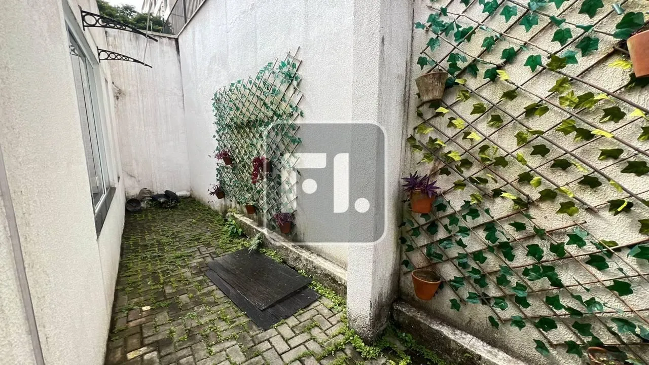 Дом с 4 спальнями, 4 ванными и 160 м² — photo 25