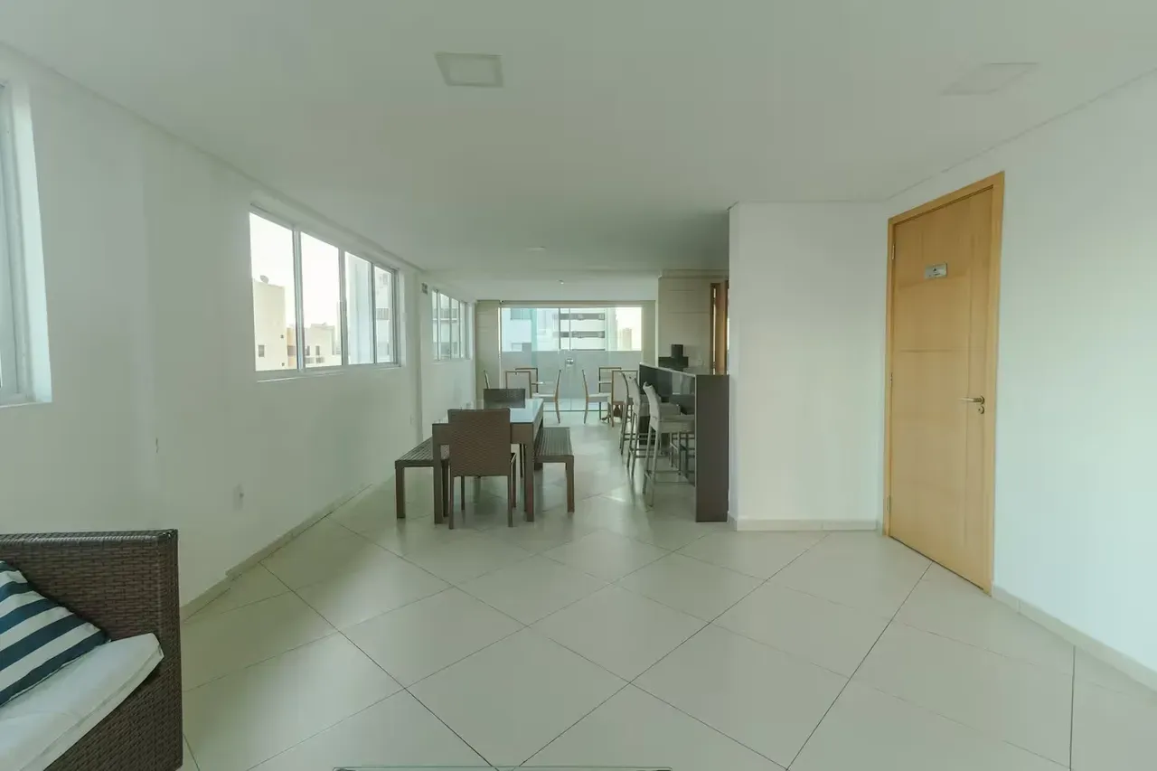 2-bedroom apartment with a washing machine in João Pessoa — photo 21