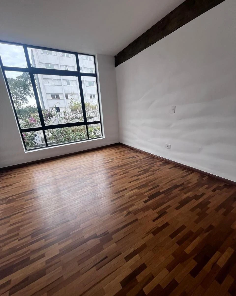4-bedroom apartment with a home office in Curitiba — photo 10