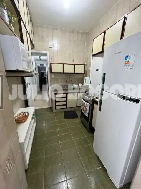 Furnished apartment with 3 bedrooms and a gas stove — photo 2