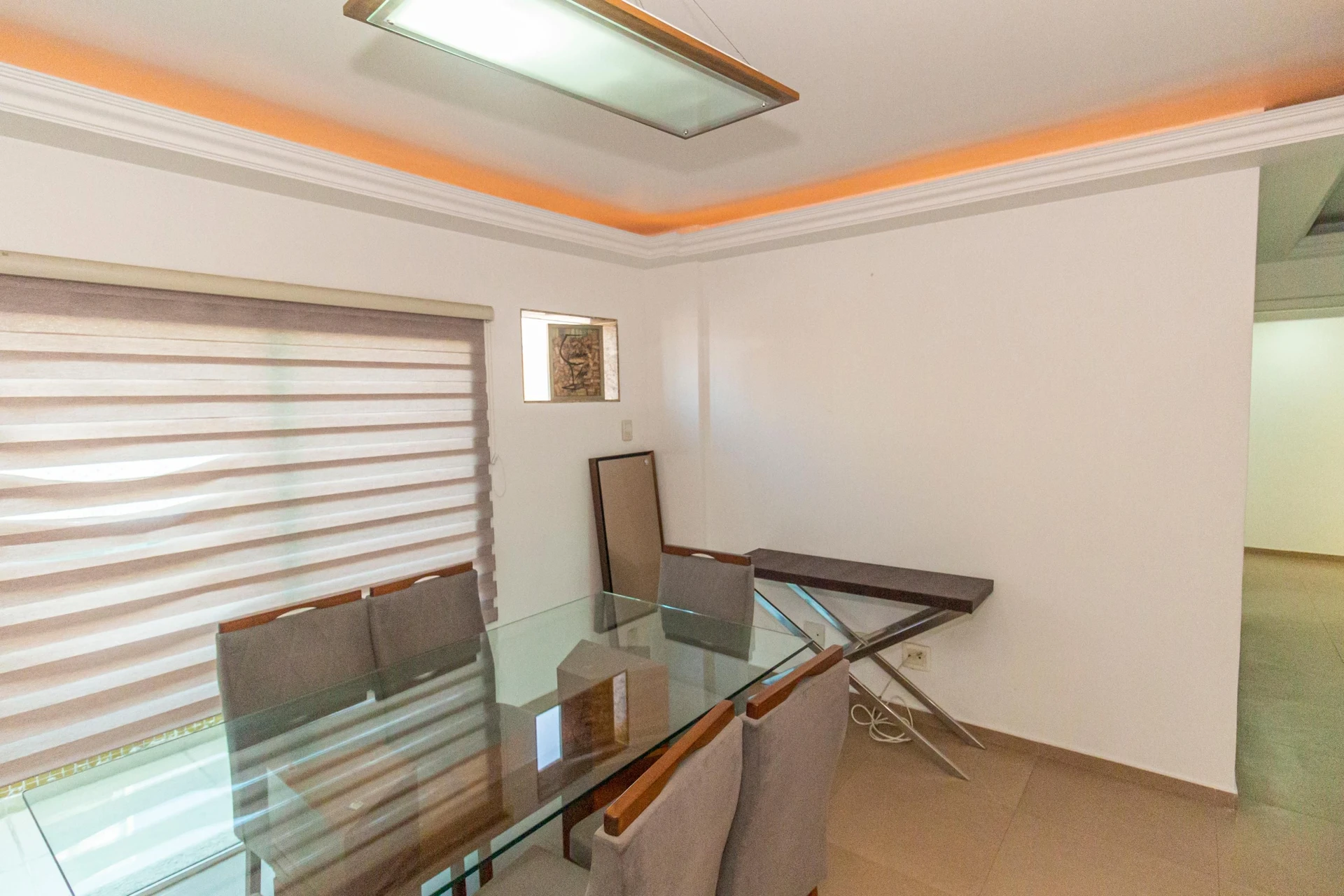 Apartamento mobiliado com 4 quartos e 3 banheiros — photo 6