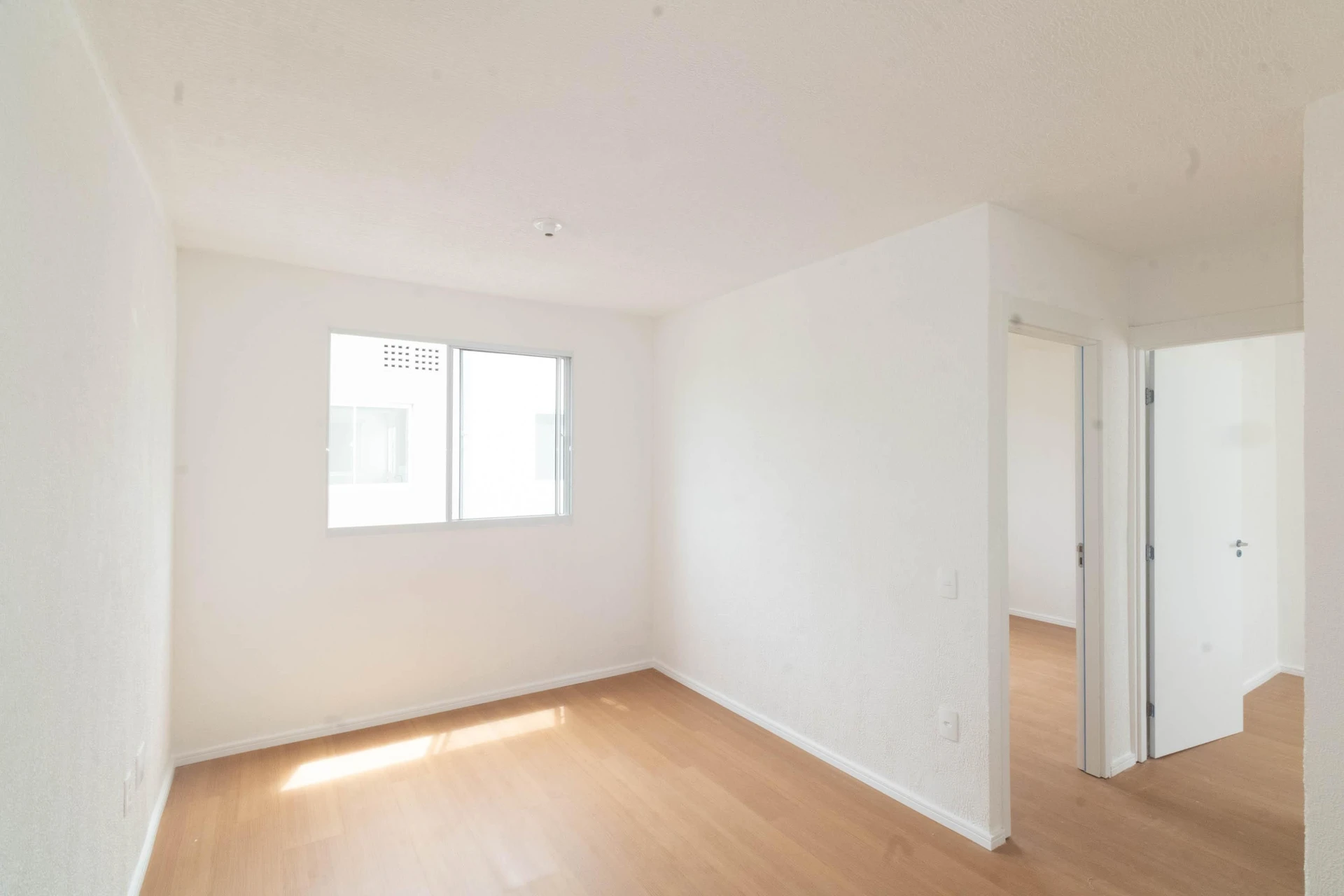 Rental apartment with 2 bedrooms and 1 bathroom — photo 33