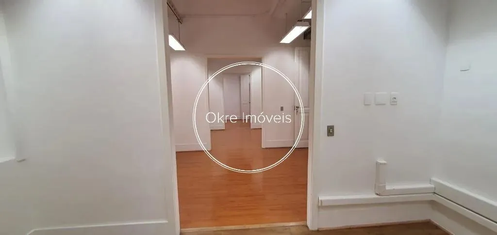 House with 1 bedroom and 5 bathrooms, 600 m² — photo 15