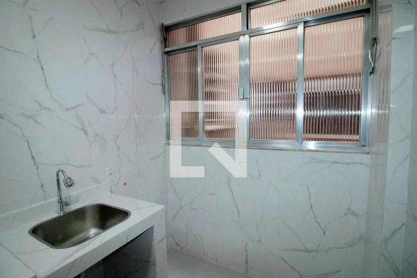 2-bedroom 70 m² apartment with a gas stove — photo 23