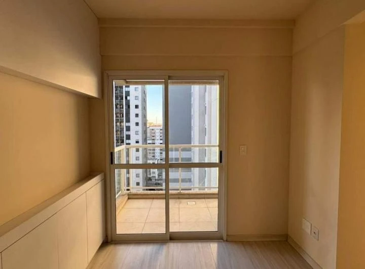 48 m² apartment with 2 bedrooms and a balcony — photo 4