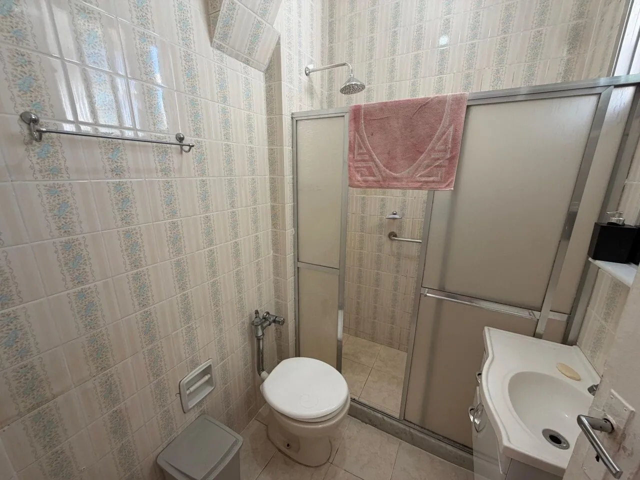 Apartamento mobiliado com 1 quarto e fogão a gás — photo 12