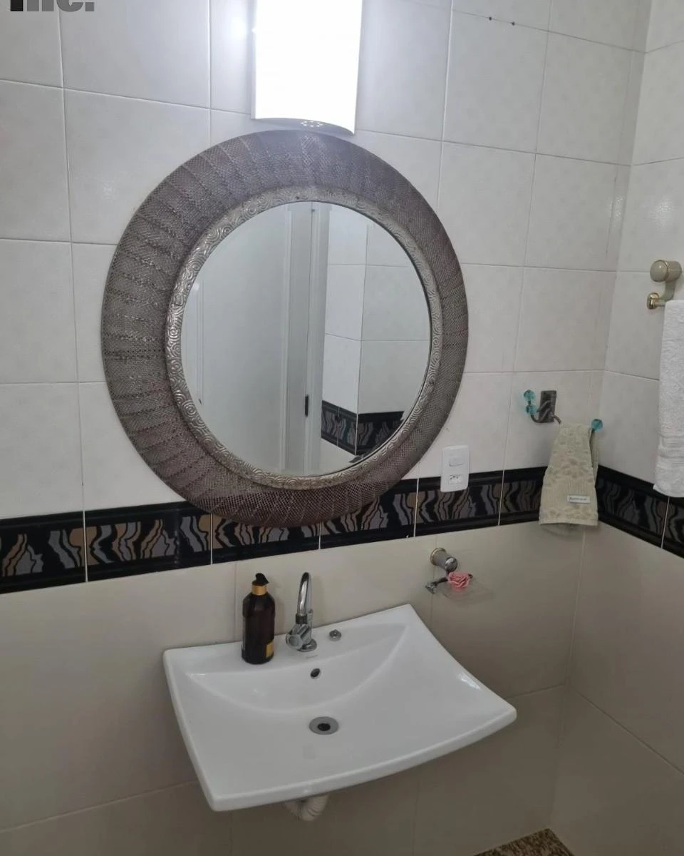 Меблированный дом с балконом и 4 спальнями с ванными — photo 32