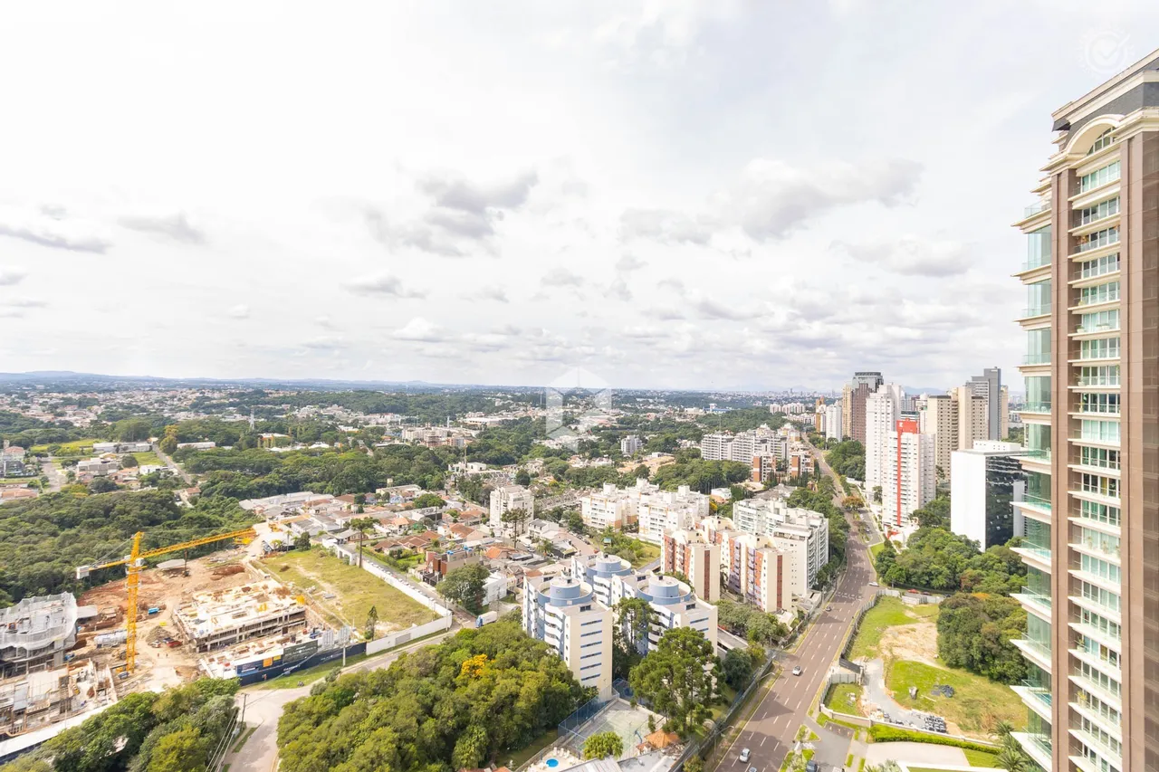Furnished apartment with 3 en-suite bedrooms and 295 m² — photo 4