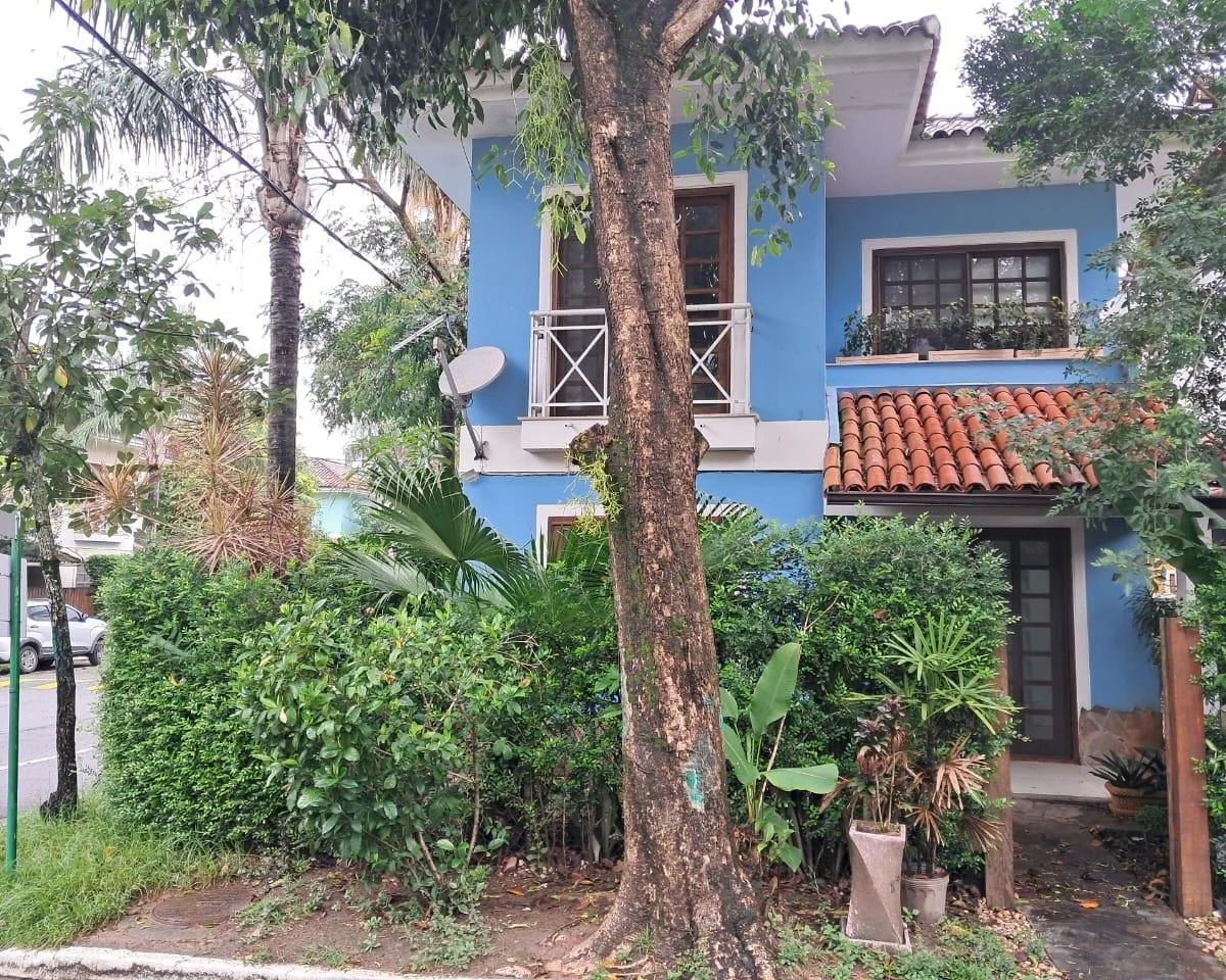 Duplex house with 4 bedrooms and an enclosed kitchen — photo 5
