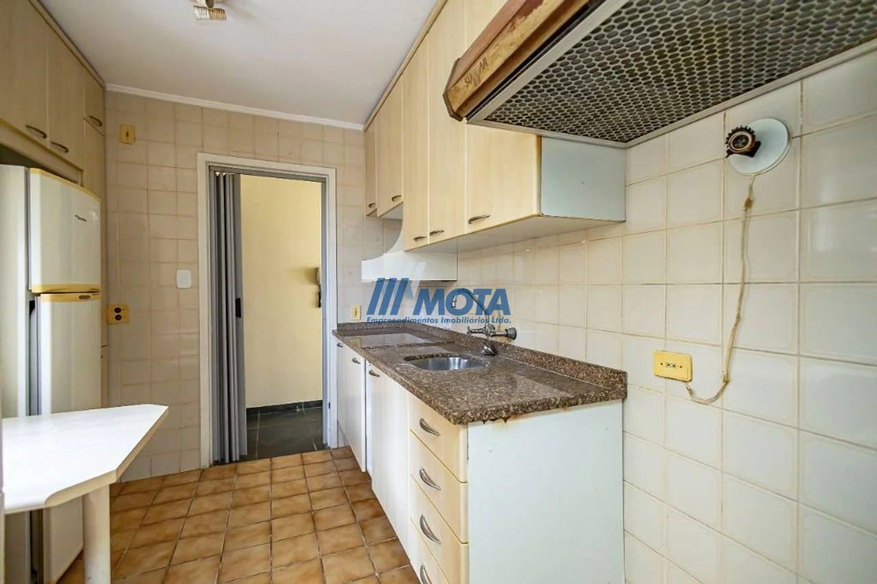 3-bedroom apartment with a home office — photo 30