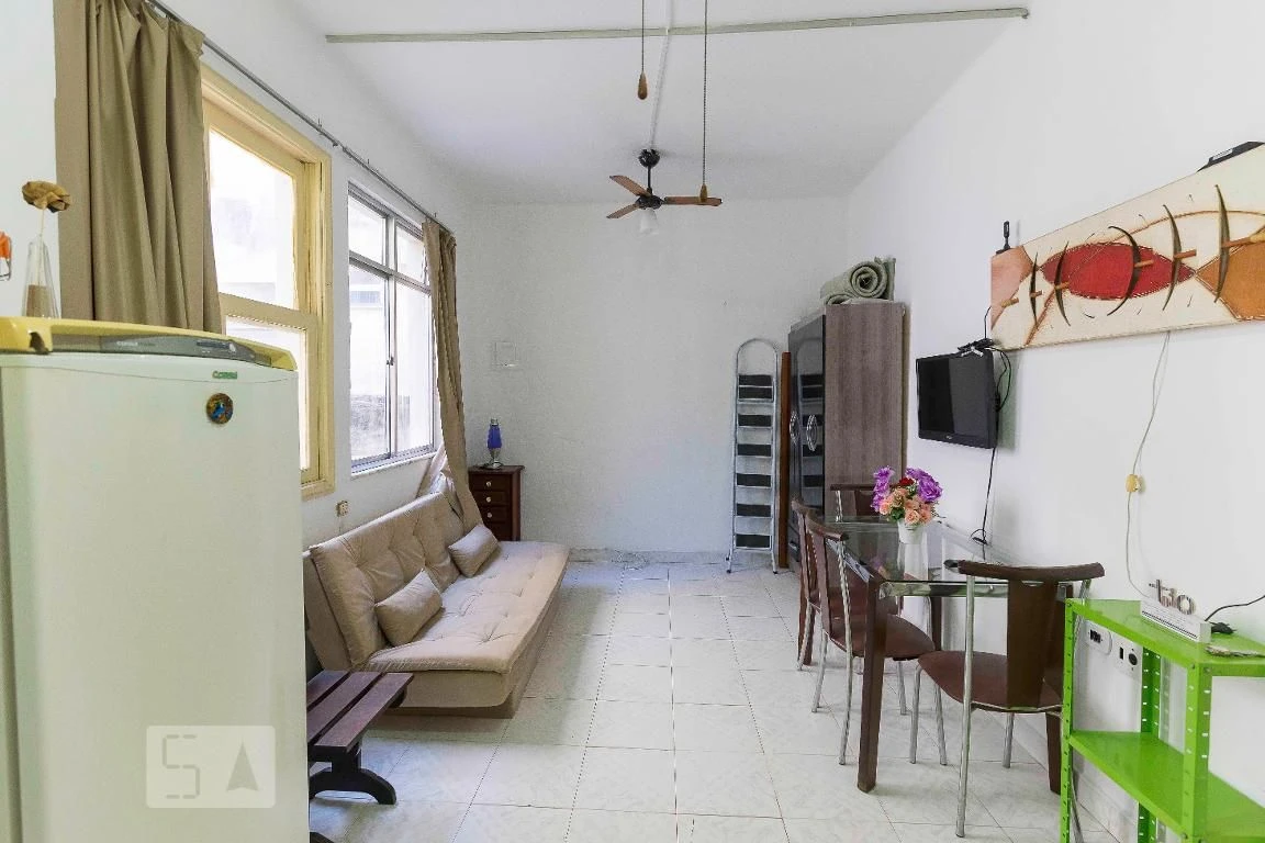 Estudio amueblado con lavadora y 1 baño — photo 6
