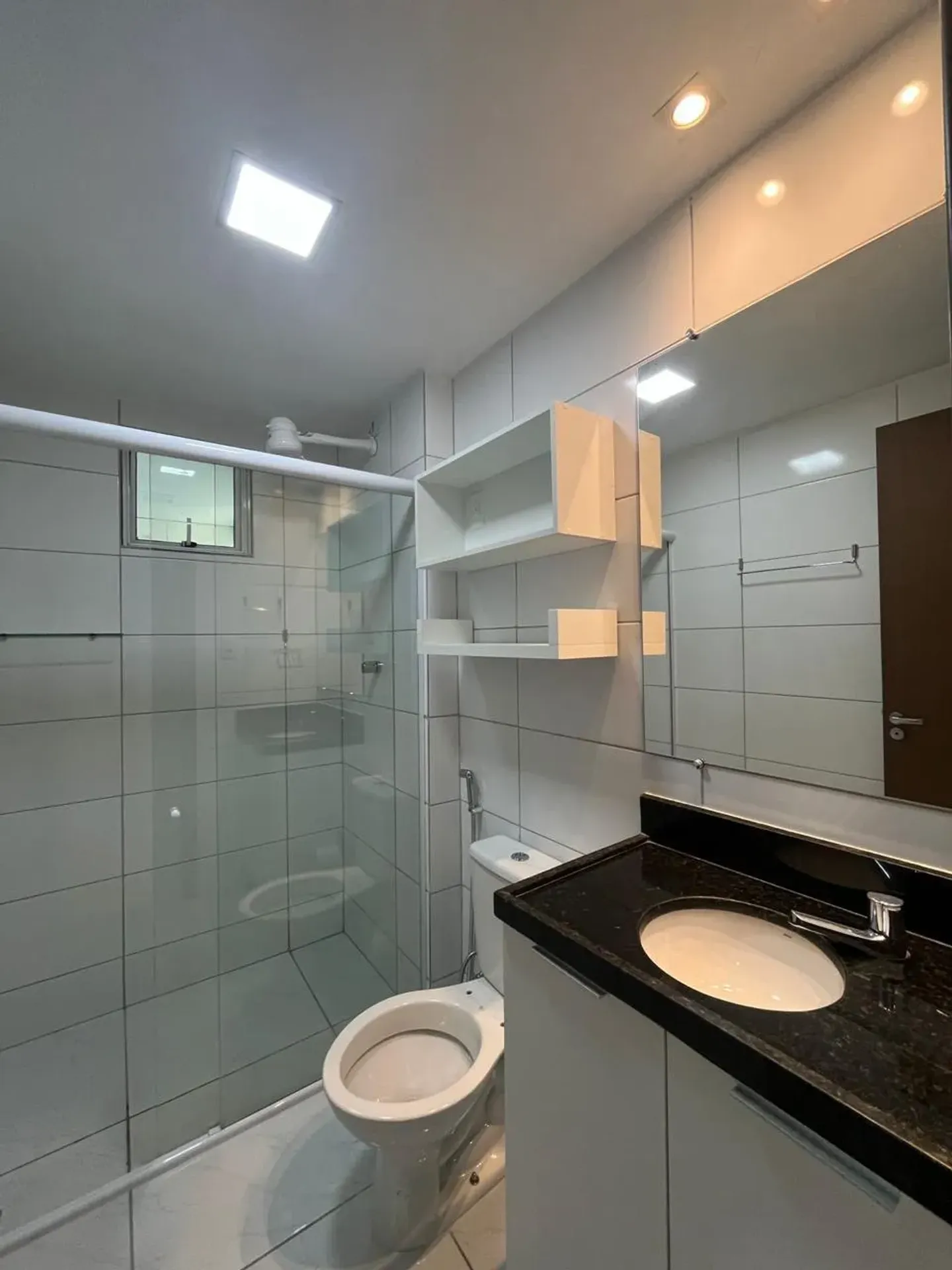 Квартира 83 м² с 3 спальнями и 1 местом в навесе — photo 13
