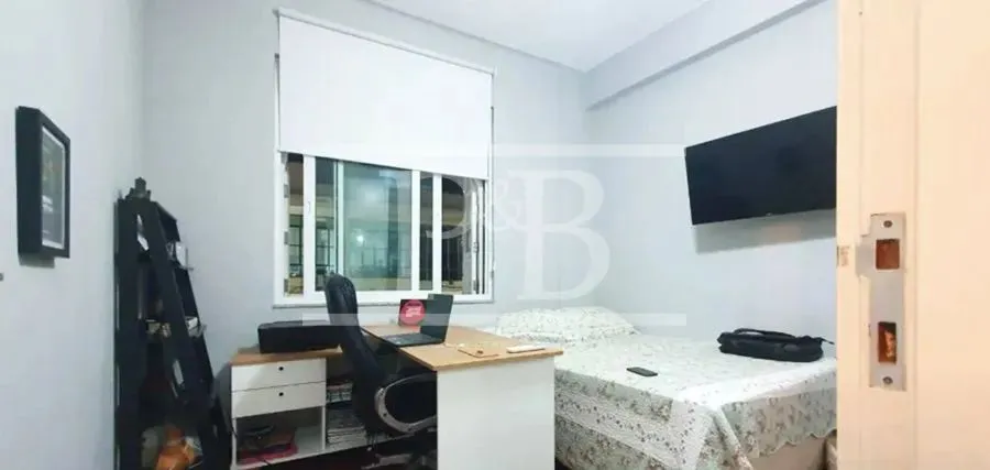 Furnished 2-bedroom apartment with open-plan gas kitchen — photo 14