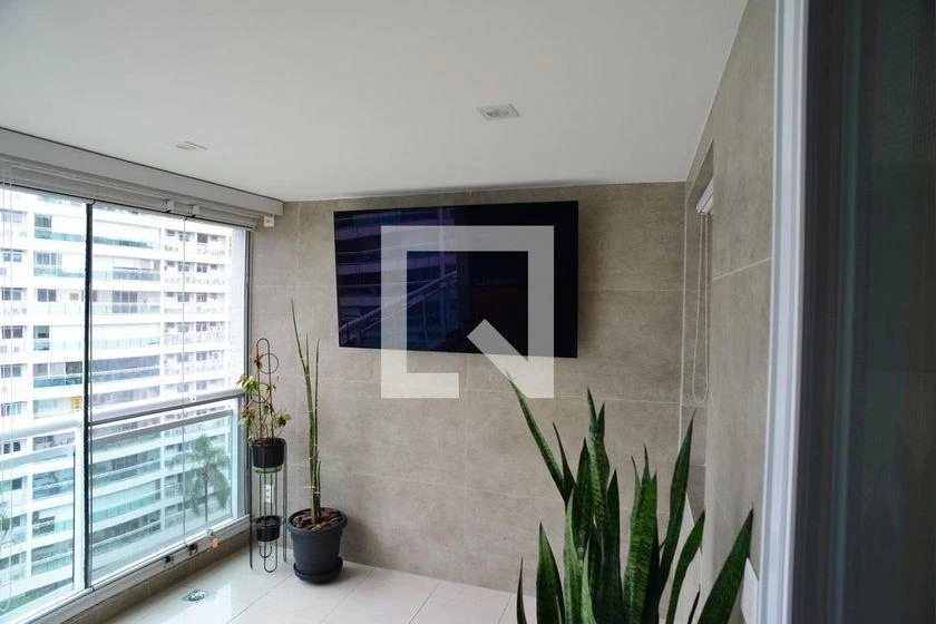 Washing machine in a 3-bedroom apartment, 160 m² — photo 6