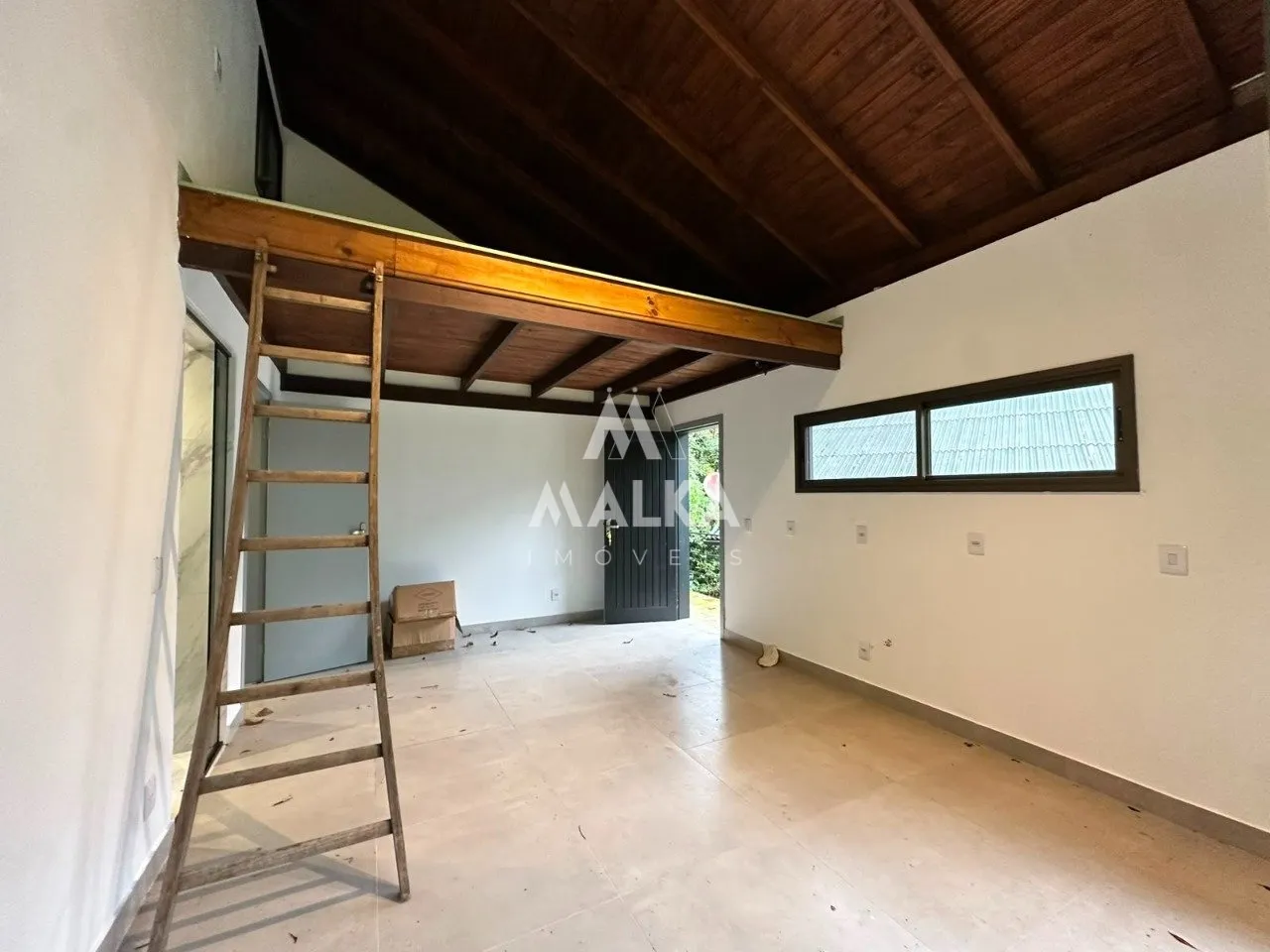 Casa mobiliada com 4 suítes e cozinha aberta a gás — photo 37