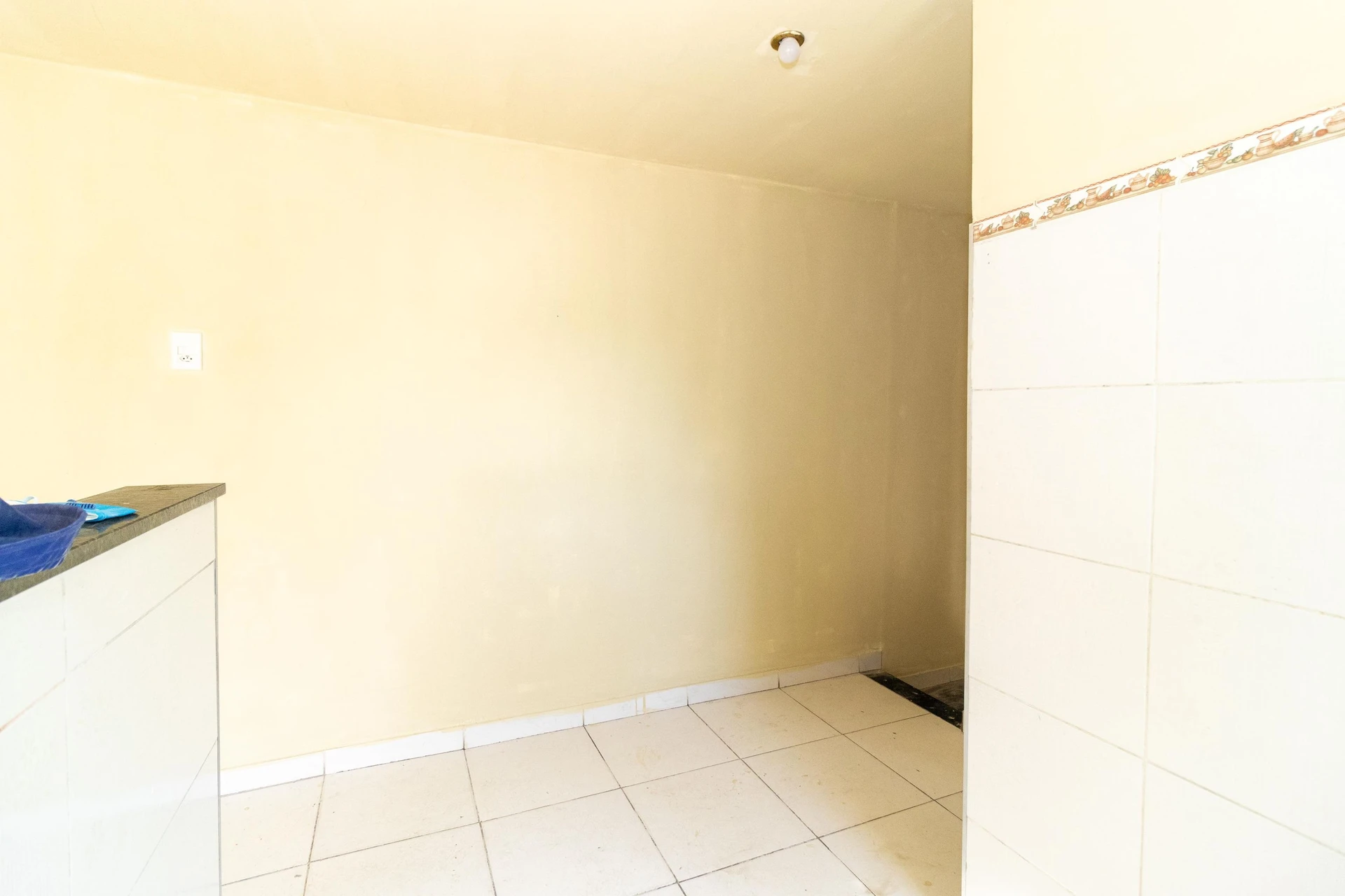1-bedroom apartment with balcony and private garden — photo 22