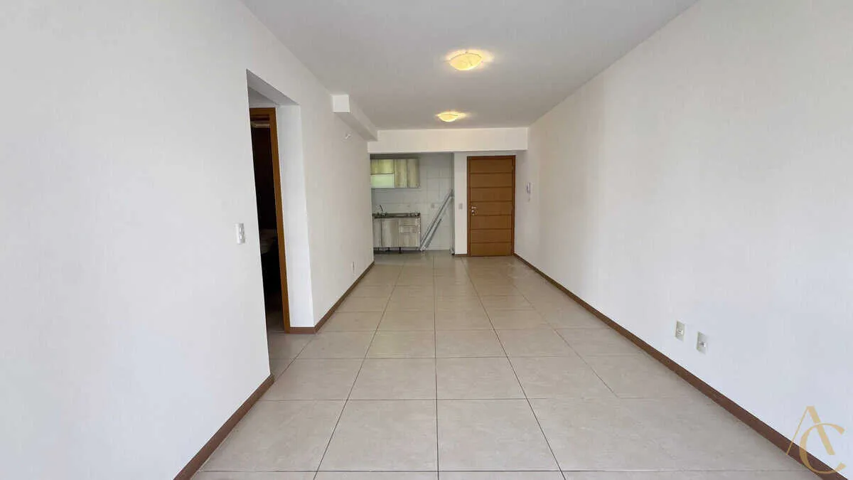 Furnished 129 m² apartment with 3 bedrooms and 1 parking space — photo 2