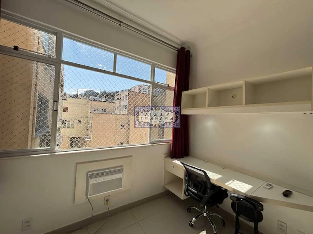 Furnished 1-bedroom apartment with ready-to-use desk — photo 26