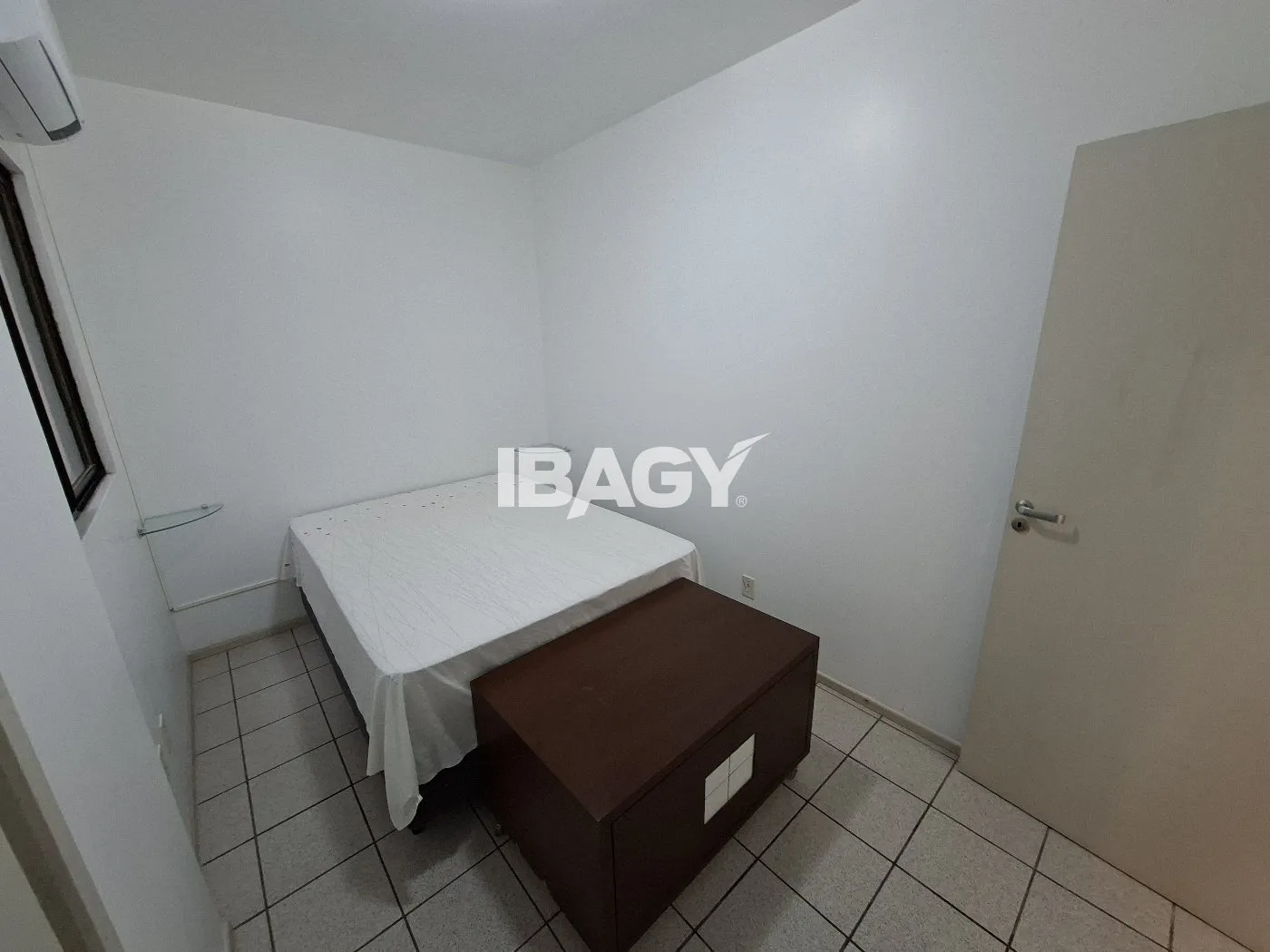 Departamento de 4 dormitorios con lavadora en Florianópolis — photo 23