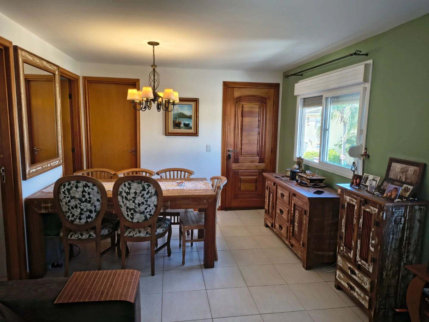 Furnished apartment with 2 suites and a balcony — photo 4
