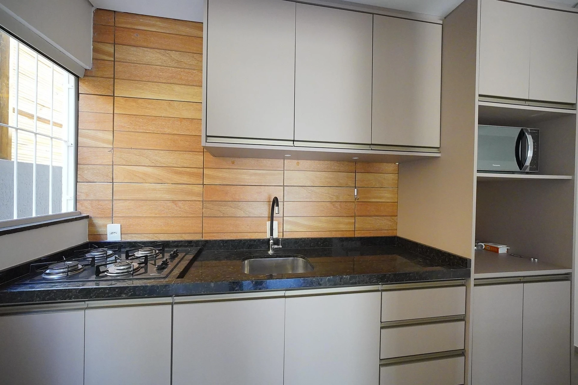 Casa de 3 dormitorios con jardín — photo 18