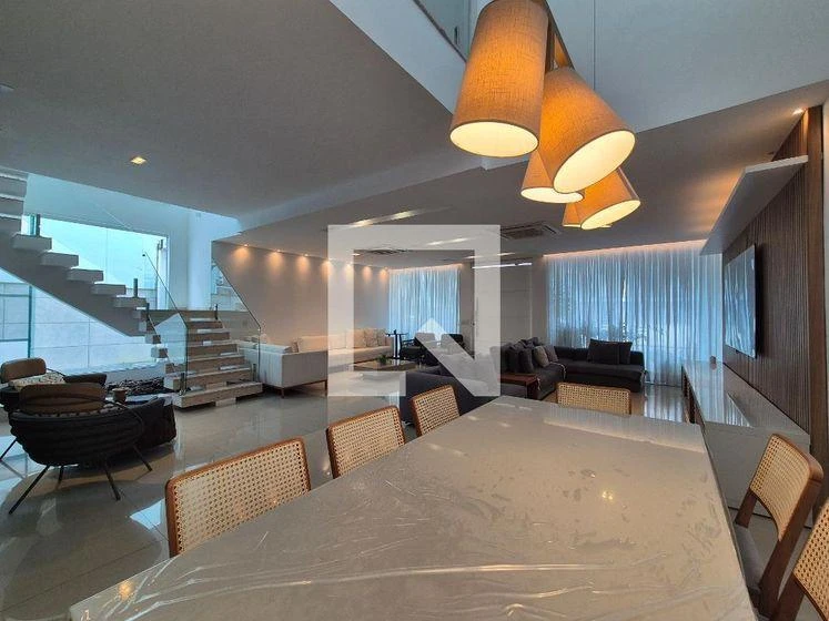 5-bedroom house with a bathtub in Rio de Janeiro — photo 36