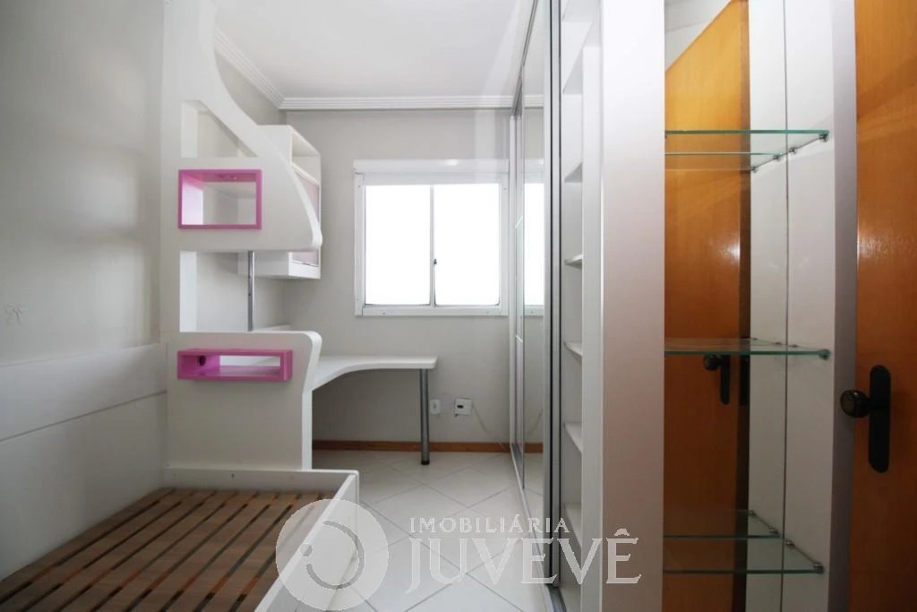 Apartment, 94 m², with a home office — photo 4
