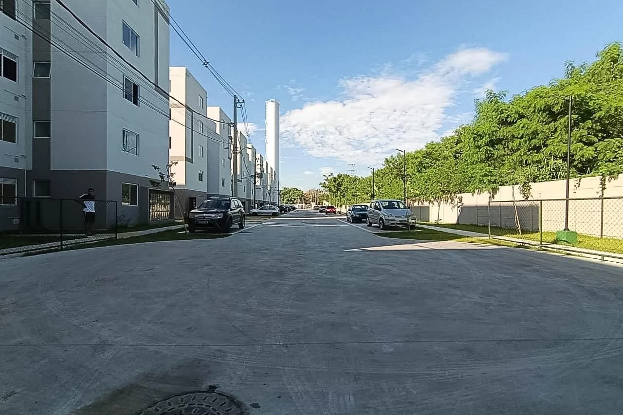 2-bedroom apartment with 1 bathroom and no parking — photo 8