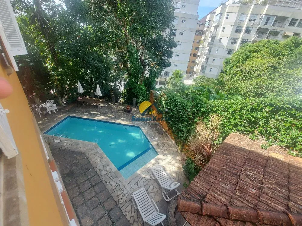 Furnished 700 m² house with 4 bedrooms and 2 en-suites — photo 29