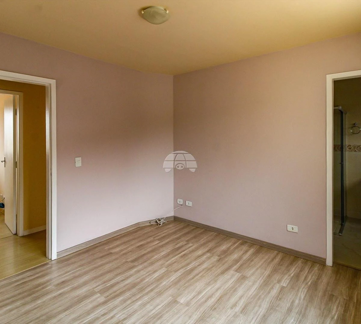 3-bedroom, 100 m² house in Curitiba — photo 8