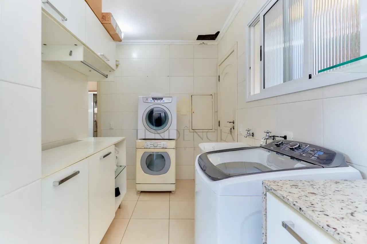 Furnished house with 4 en-suite bedrooms and gas kitchen — photo 8