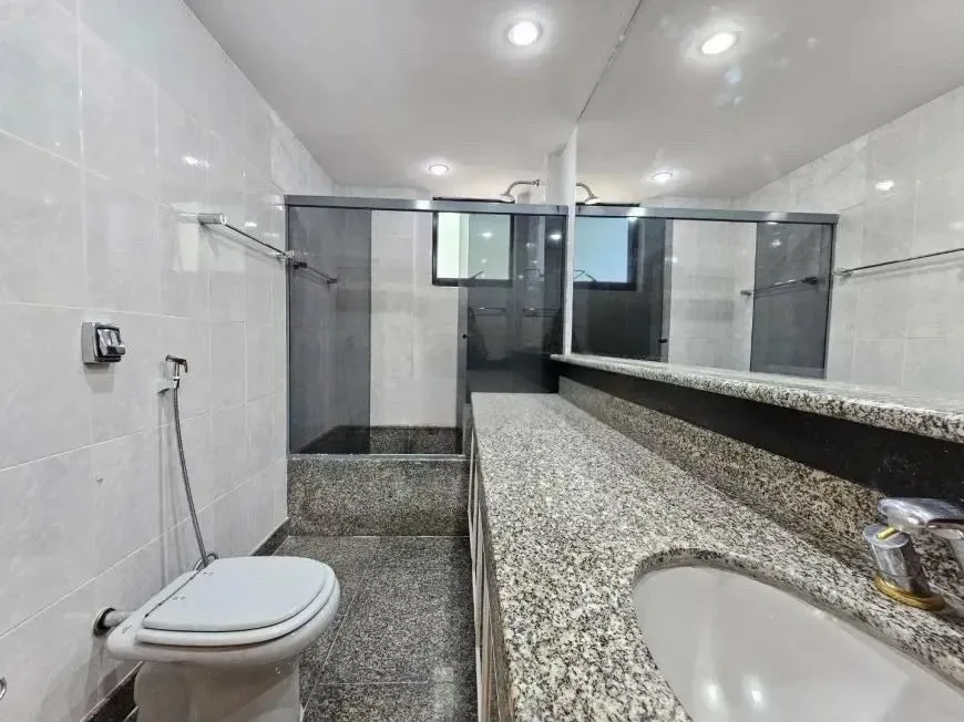 Washing machine in a 3-bedroom apartment, 209 m² — photo 11