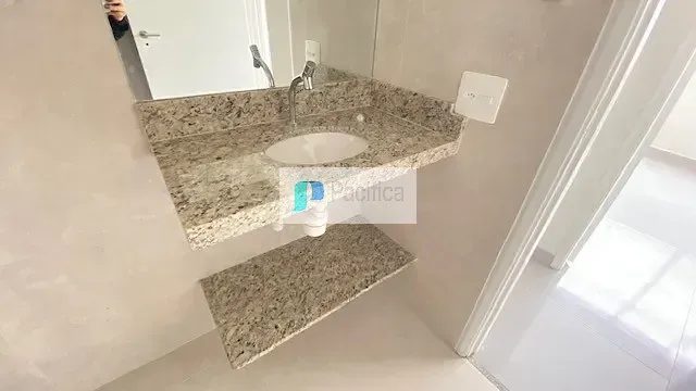 Apartment with no parking, 2 bedrooms and 2 bathrooms — photo 14