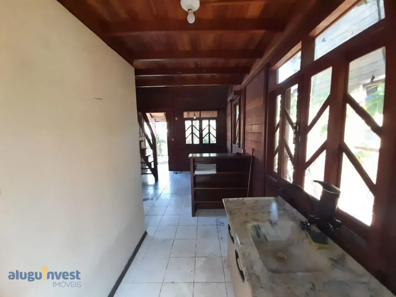 House with 1 bedroom and wood floors, plus garden — photo 2
