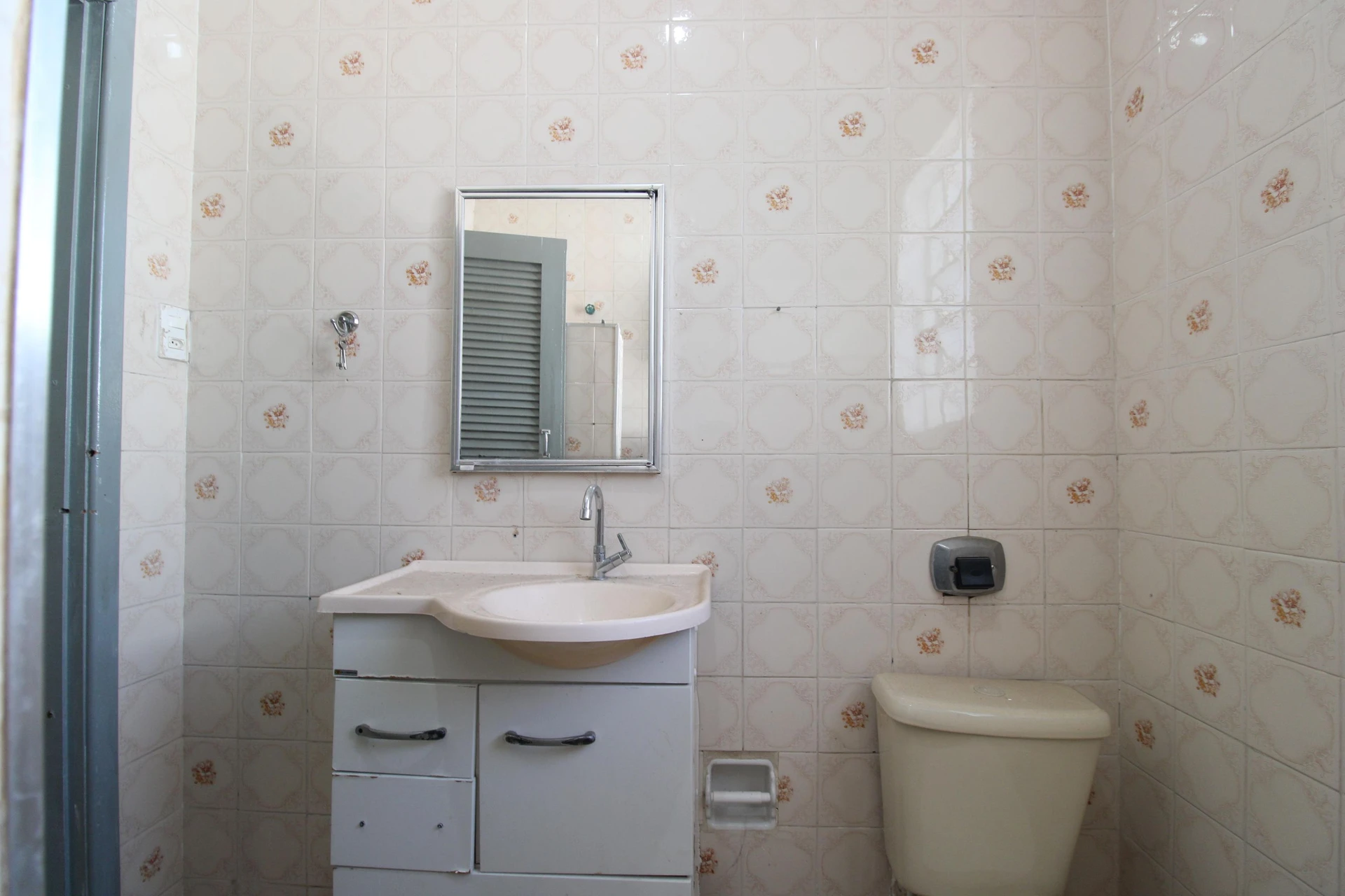 Unfurnished house with 3 bedrooms, 2 bathrooms and garden — photo 33
