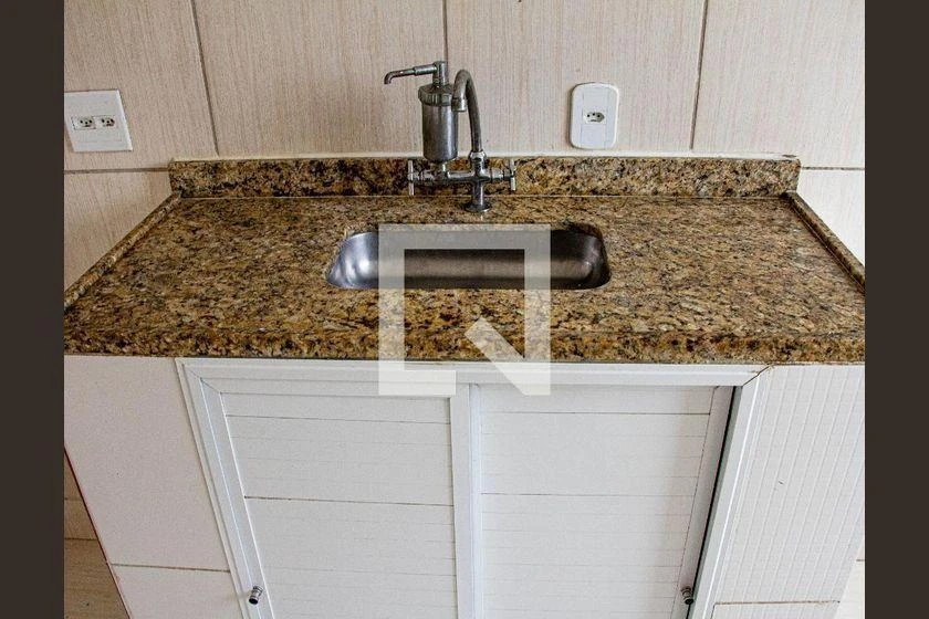 Unfurnished 2-bedroom apartment for rent, 50 m² — photo 17