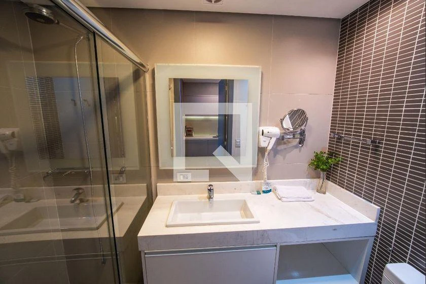 Studio mobiliado, 25 m², com máquina de lavar — photo 4