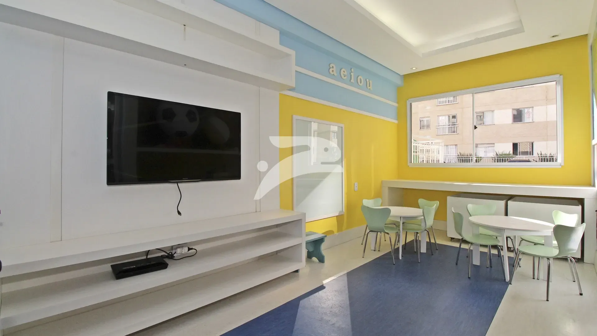 1-bedroom apartment with 79 m² and 1 parking space — photo 24