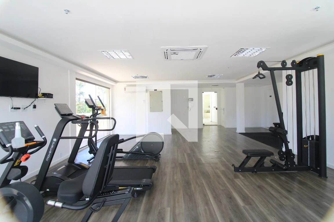Apartamento mobiliado de 1 quarto com espaço de home office — photo 25
