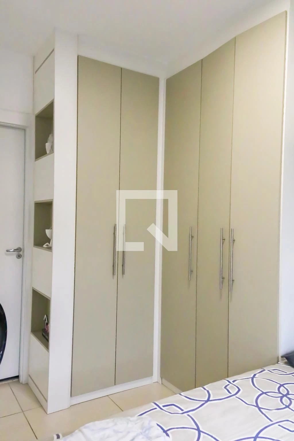 2-bedroom apartment with a home office — photo 27